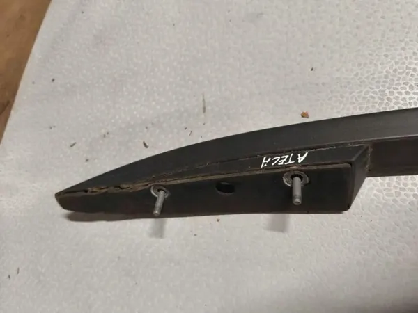 Vänster bakre handtag OEM 57586002 för SEAT ATECA image 3