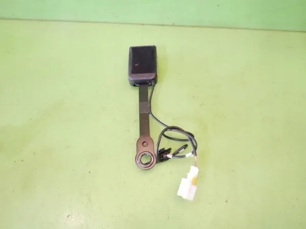 OEM Zapięcie zatrzask pasa prawy przód PEUGEOT 307 CC I PHII FL CABR - Voorste rechter gordelsluiting image 2