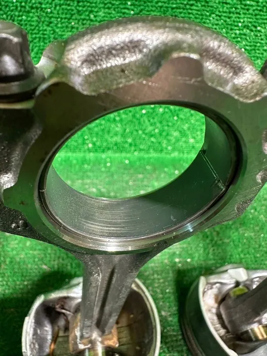 Pistões Hyundai Kia 1.0 TGDI G3LC com bielas image 6