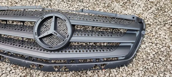 Grille avant Mercedes Sprinter 906 2013-2018 OEM image 5