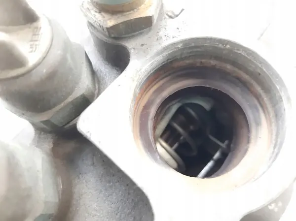 Termostathus OEM UE74023C för Rolls-Royce image 3