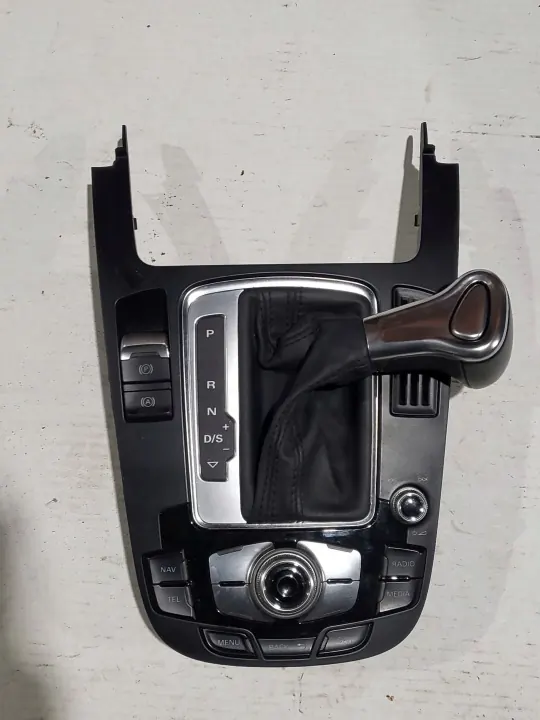 MMI bedieningspaneel frame OEM 8T0919611K voor Audi Q5 SQ5 image 2