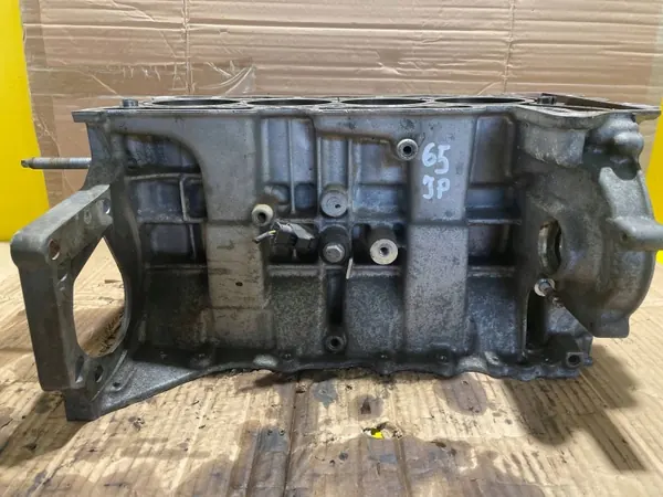 Motorblock Kurbelwelle Kolben OEM V758456680 image 6