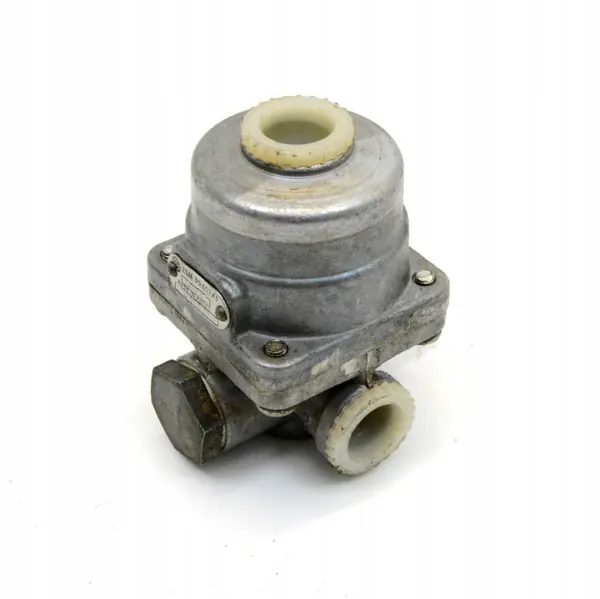 Soupape de réglage OEM 100-3534010 - État utilisé image 2