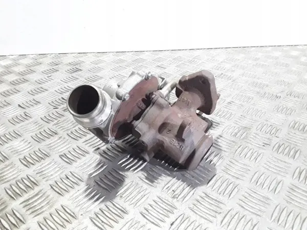 Turbo Dacia Dokker OEM 144119263R 1.5L Diesel image 3