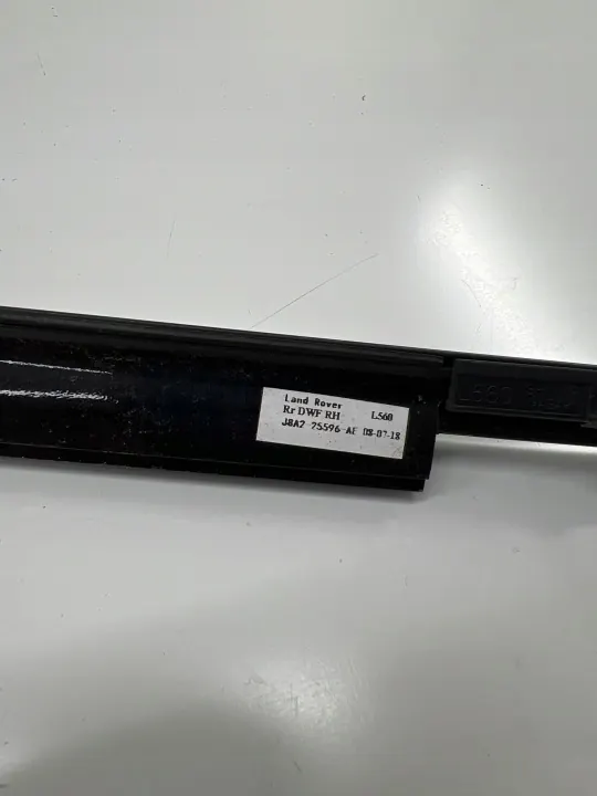 Junta ventana trasera OEM J8a275596ae lado derecho image 8
