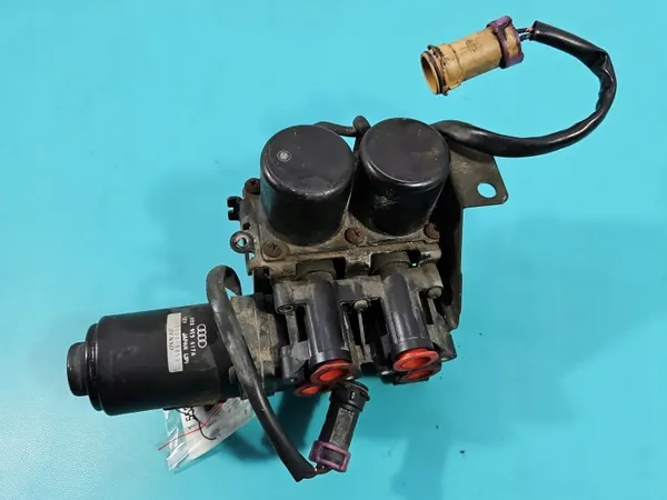 Soupape d'eau Audi OEM 4D0959617A pour A8 D2 image 4