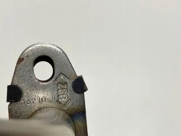 Renault OE 1519700QAA Tubo de Óleo do Turbo image 2