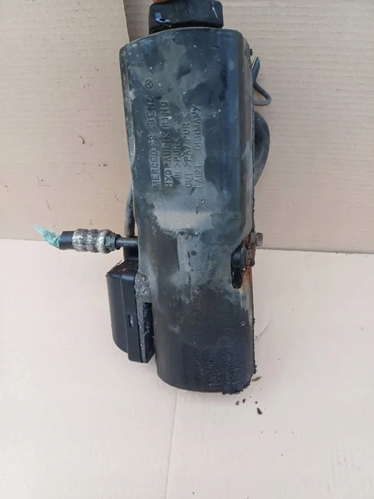 Servostyrningspump Mercedes W168 1.6 1998 A1684660101 image 2