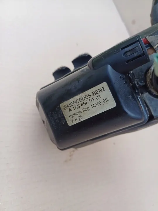 Servostyrningspump Mercedes W168 1.6 1998 A1684660101 image 6