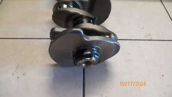 Kurbell VW 2.0 TSI DKZ 06L105101F image 4