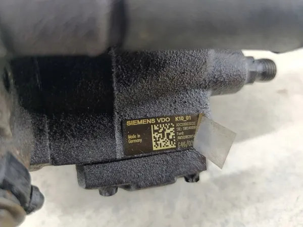 Inspuitpomp OEM 4M5Q-9B395-AD voor Ford Focus II image 2