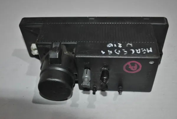 Bomba de cierre central OEM 0132006338 Mercedes W210 Clase E image 3