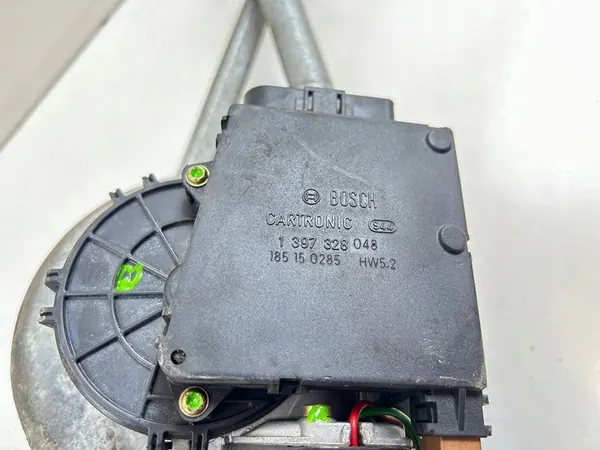 Etupuskurin pyyhkijämekanismi ja moottori 3398009614 image 7