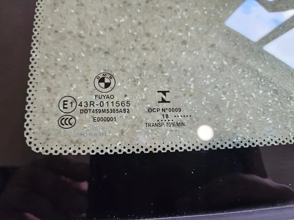 BMW X3 G01 Bak vänster sidoruta OEM LPV15587 image 4
