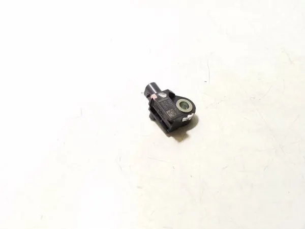 Sensor airbag Subaru Forester OEM 98237FN060 image 3
