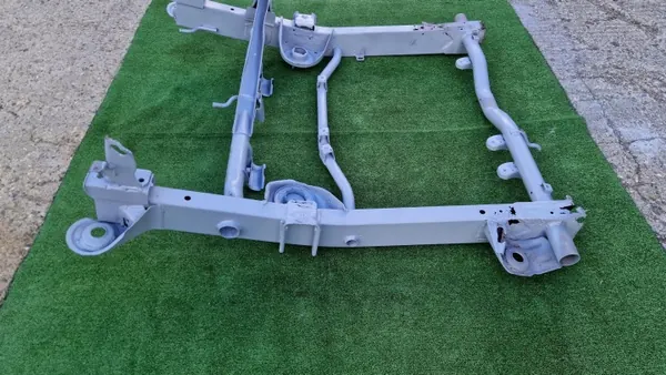 OEM 1998R > 2017R Bakre Ramstång för Suzuki Jimny image 5