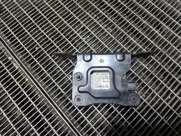 Sensor de velocidad Kia OEM 99110-Q4000 - Usado image 2