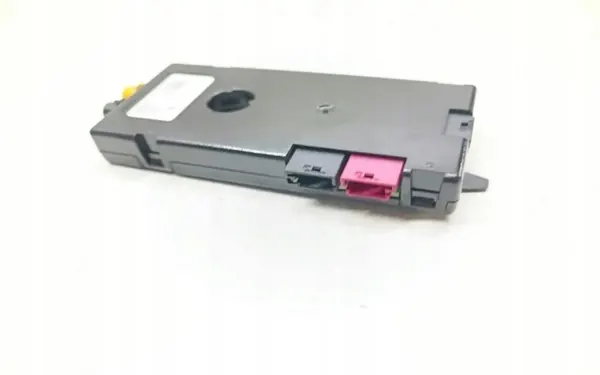 Diversity-antennivahvistin OEM 9231511 BMW F31 LCI image 3