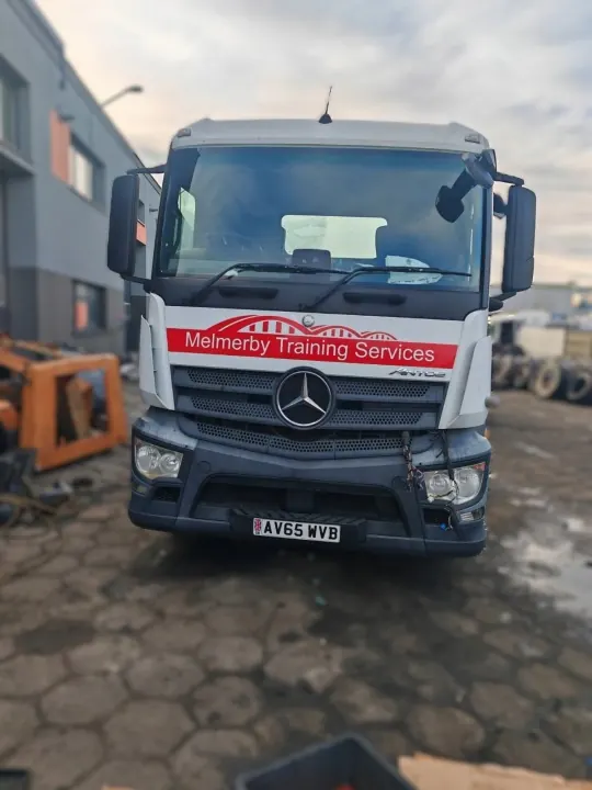 Mercedes Kabine OEM kabina/antos DZIENNAWD Gebraucht image 4
