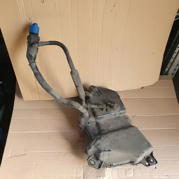 Réservoir AdBlue TOURAN - Pièce OEM d'occasion VW image 2