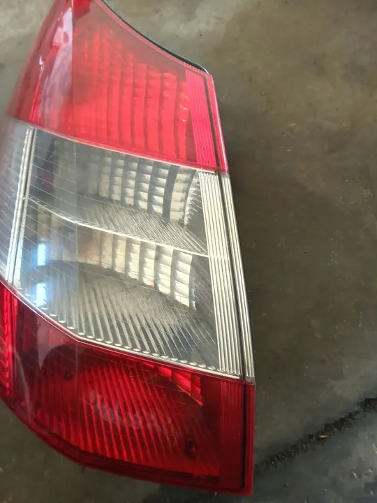 FARO TRASERO IZQUIERDO RENAULT SCENIC II 8200493374F image 3