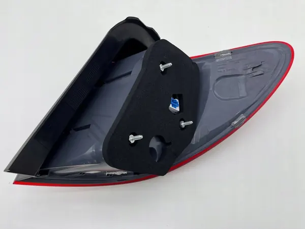 LINKER ACHTERLICHT MERCEDES W246 LCI A2469068700 image 6