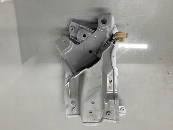 Support OEM 111 pour Honda Civic XI 22r image 3