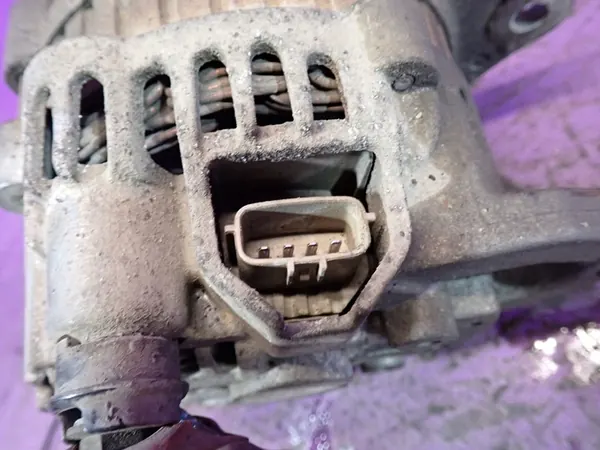 ALTERNADOR MITSUBISHI COLT V CJ0 96-02 1.3 MD325696 image 4