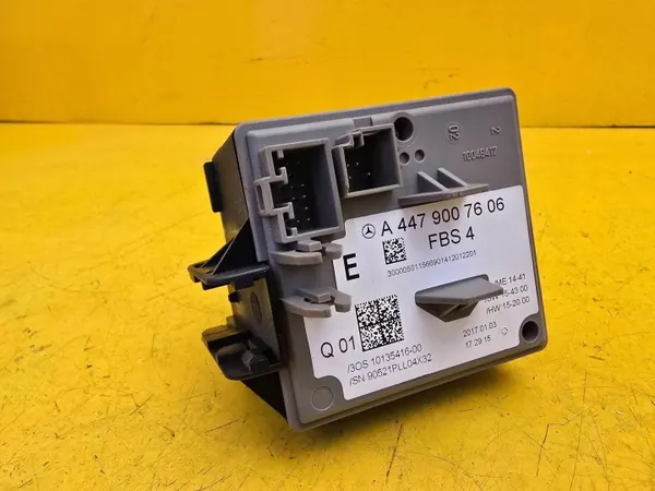 Ontsteekschakelaar Mercedes-Benz V Class W447 OEM A4479007606 image 5