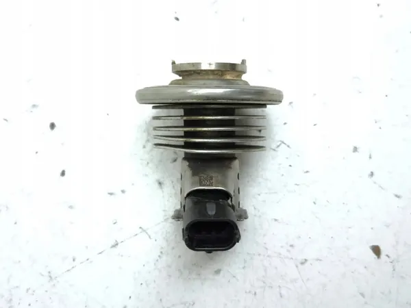 Inyector AdBlue Mercedes OEM A1644900413 - Usado image 2