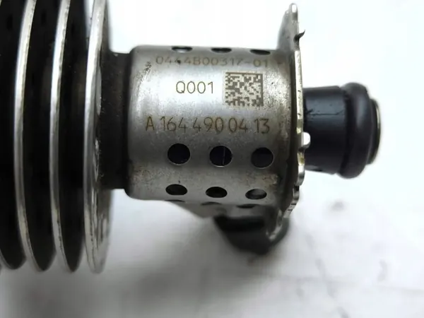 Inyector AdBlue Mercedes OEM A1644900413 - Usado image 4