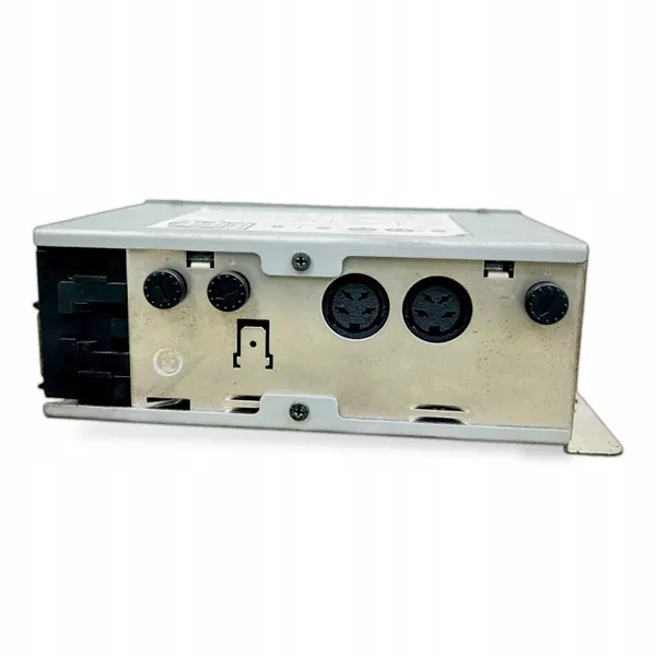 MAN Audio-Verstärker OEM 88281066044 - Gebraucht image 5