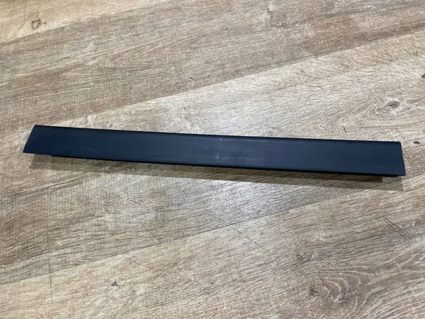 Land Rover Discovery 5 konepeltitiiviste OEM HY3216C834A image 2