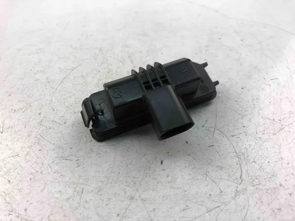 Registreringsljusram VW GOLF V 1J6943021B image 4