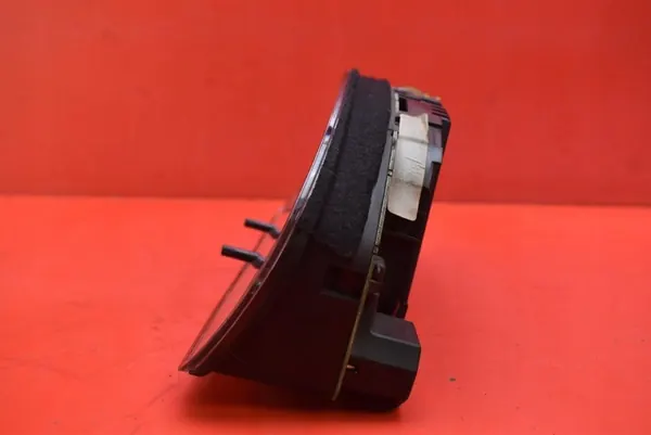 Tableau de bord AUDI A6 C5 4B0919881 image 2