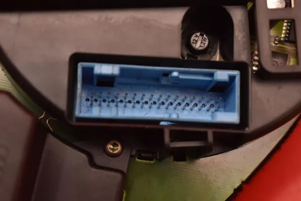 Tableau de bord AUDI A6 C5 4B0919881 image 9