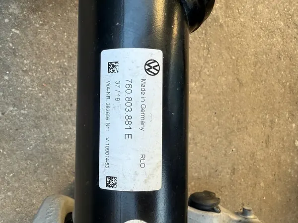 Gancho de remolque eléctrico OEM 760803881H VW Touareg III image 3