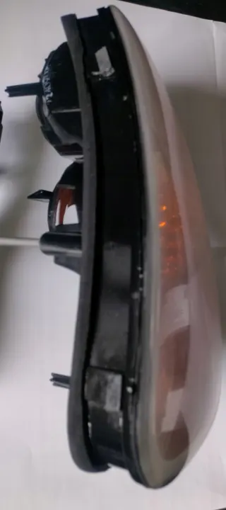 MINI R50, R52, R53 Luz Trasera Derecha OEM 63216935784 image 3