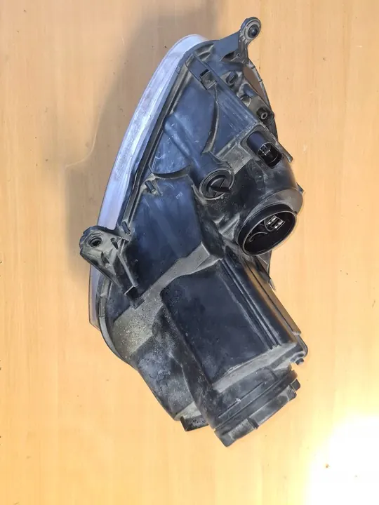 Oikea ajovalo Volkswagen Golf VI 2009 image 2