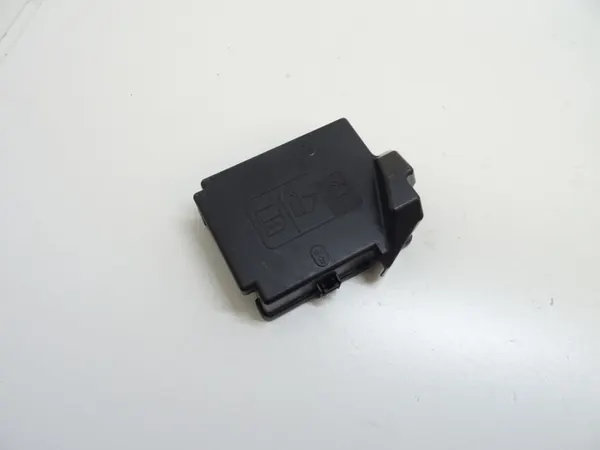 Sicherungskastenabdeckung OEM 84005498 für Camaro image 2