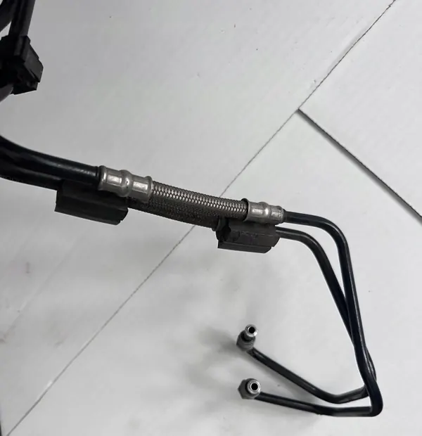 Jarruputkisto OEM RURKA METALOWA Mercedes CLA/GLA:lle image 8