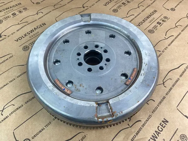 Volante Duplo VW Audi LUK 05L105266J image 6