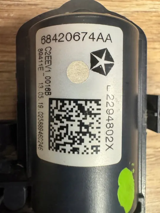 Actionneur d'échappement actif Dodge Challenger Charger SRT 2015+ image 2