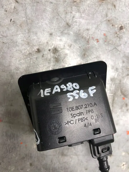 PERUUTUSKAMERA CUPRA BORN 1EA980556F image 4