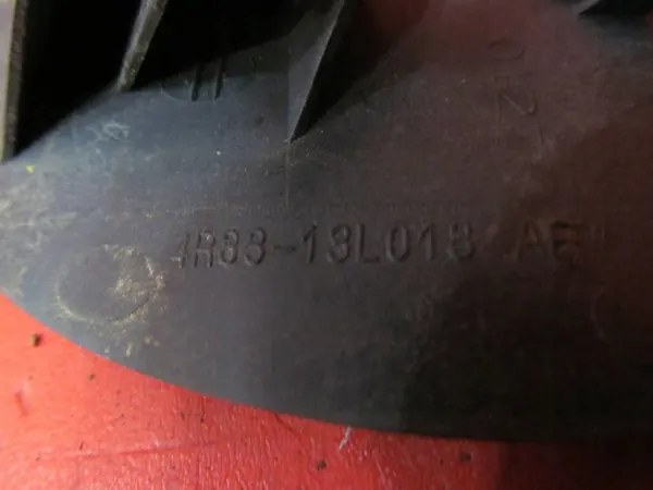 Cache Lave-Phare Jaguar S-Type II OEM 4R8313L018AF image 3