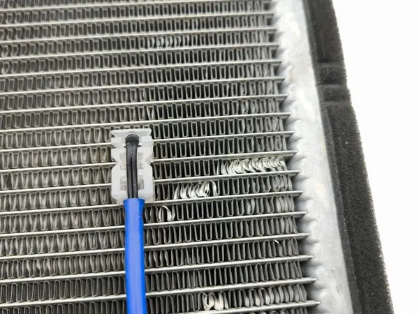 Évaporateur climatisation Toyota Prius 2018 OEM AMD206888 image 5