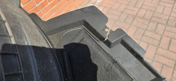 Audi OE 4G0853887C Front Left Wheel Arch image 3