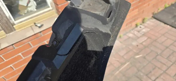 Audi OE 4G0853887C Front Left Wheel Arch image 4