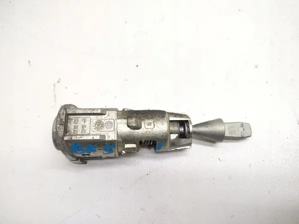 Deurslotcilinder VW Golf V 2004-2008 Links OEM 1K0837167C image 3